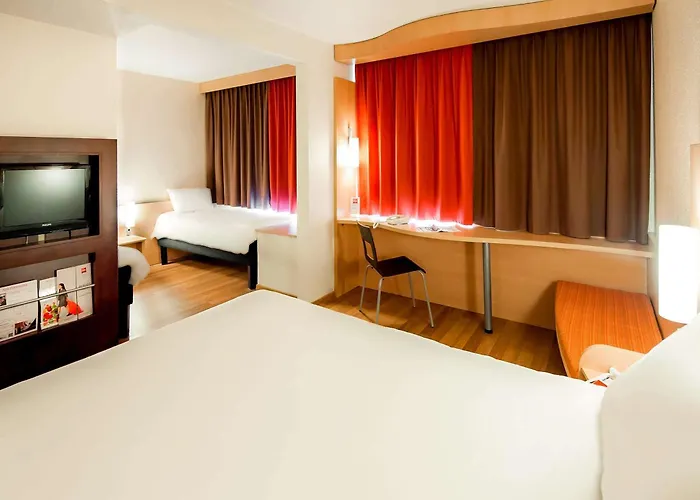 Ibis Vannes