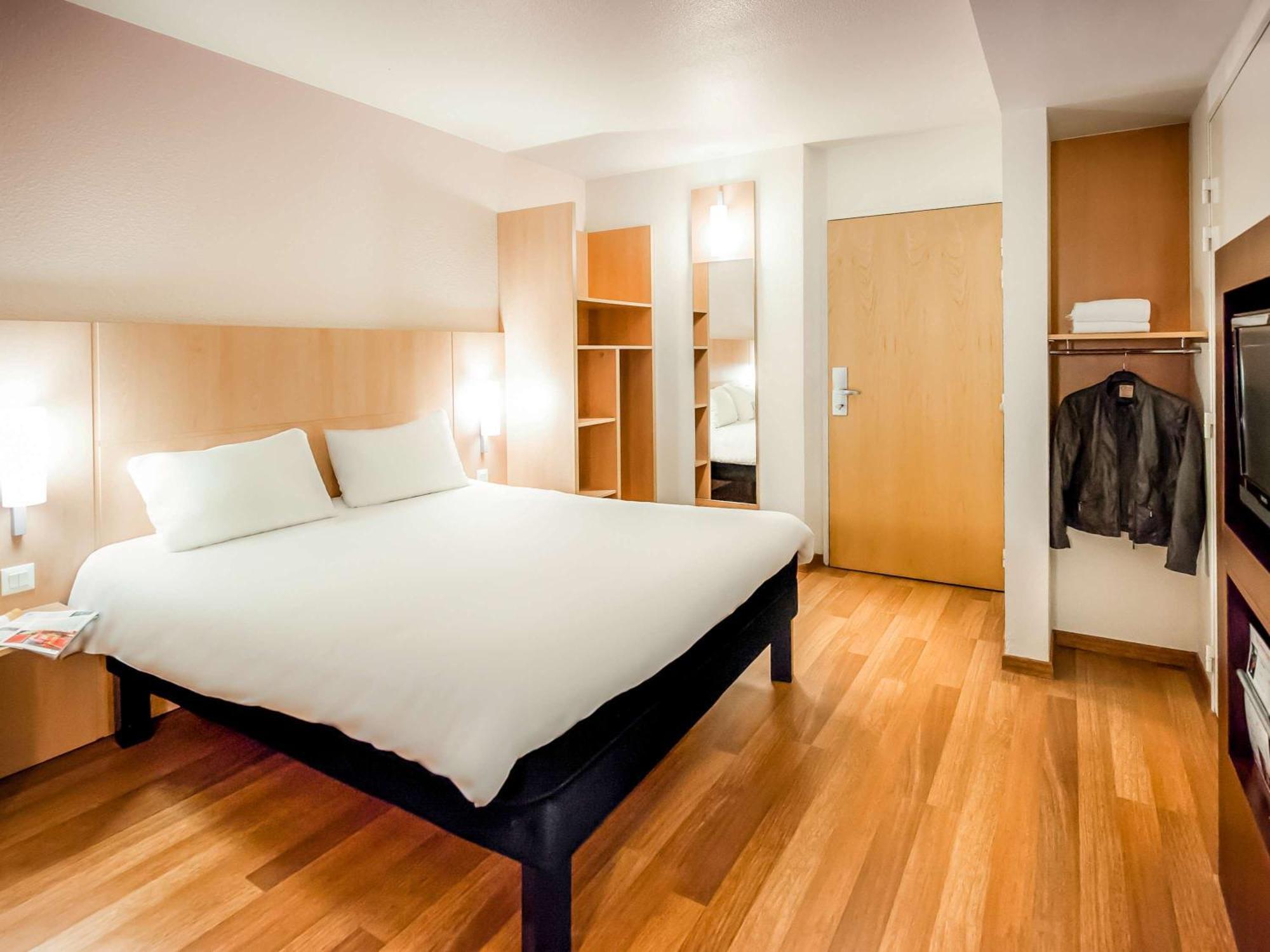 Ibis Hotel
